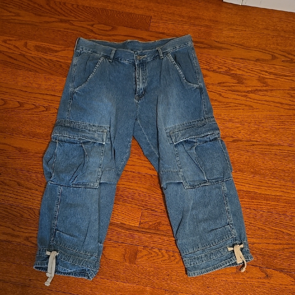 BOSTON PROPER Ladie's Denim Cargo Capri Pants SIZE 8
